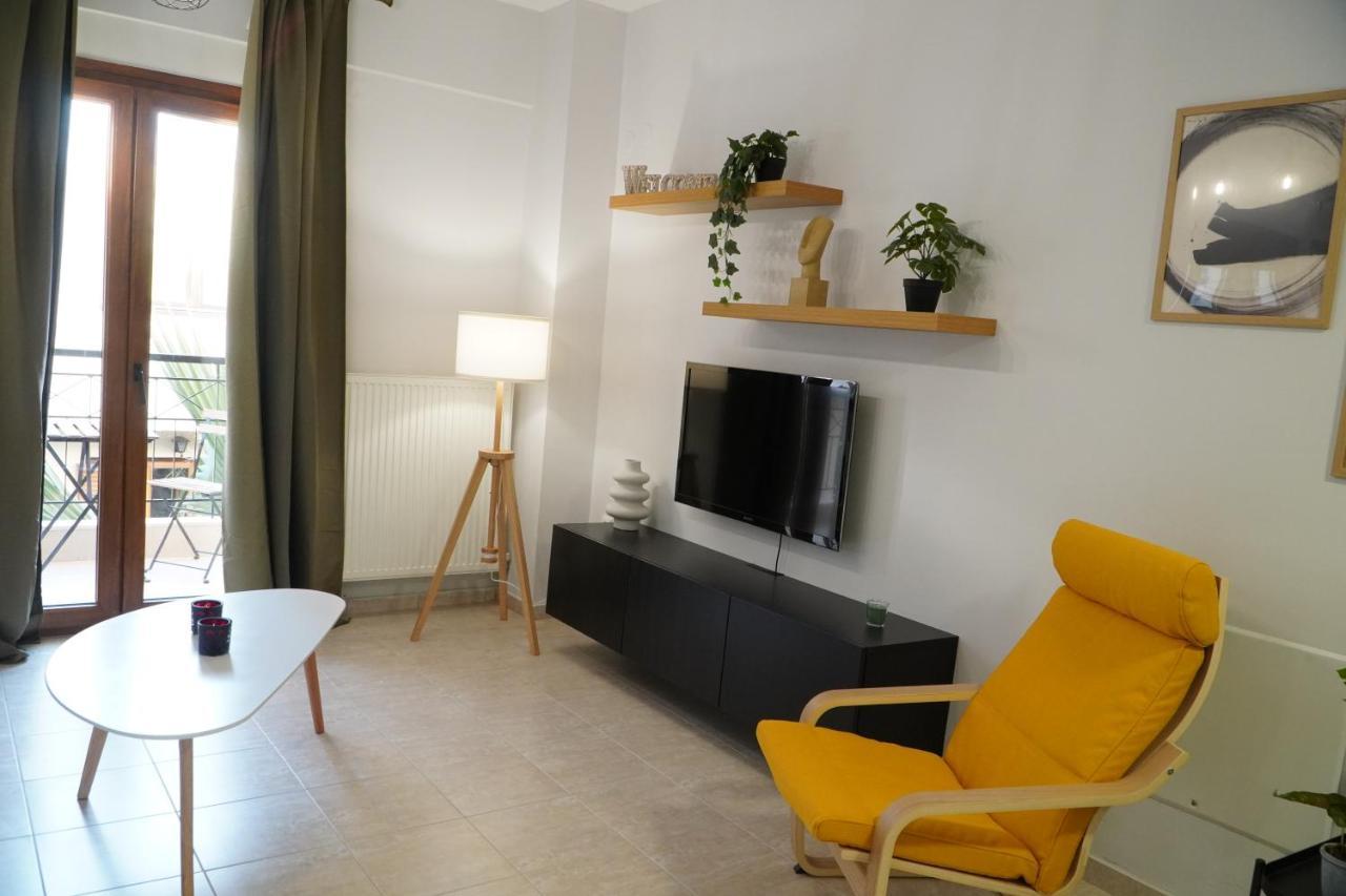Modern Apartment In Οld Τown Thessaloniki Exterior photo